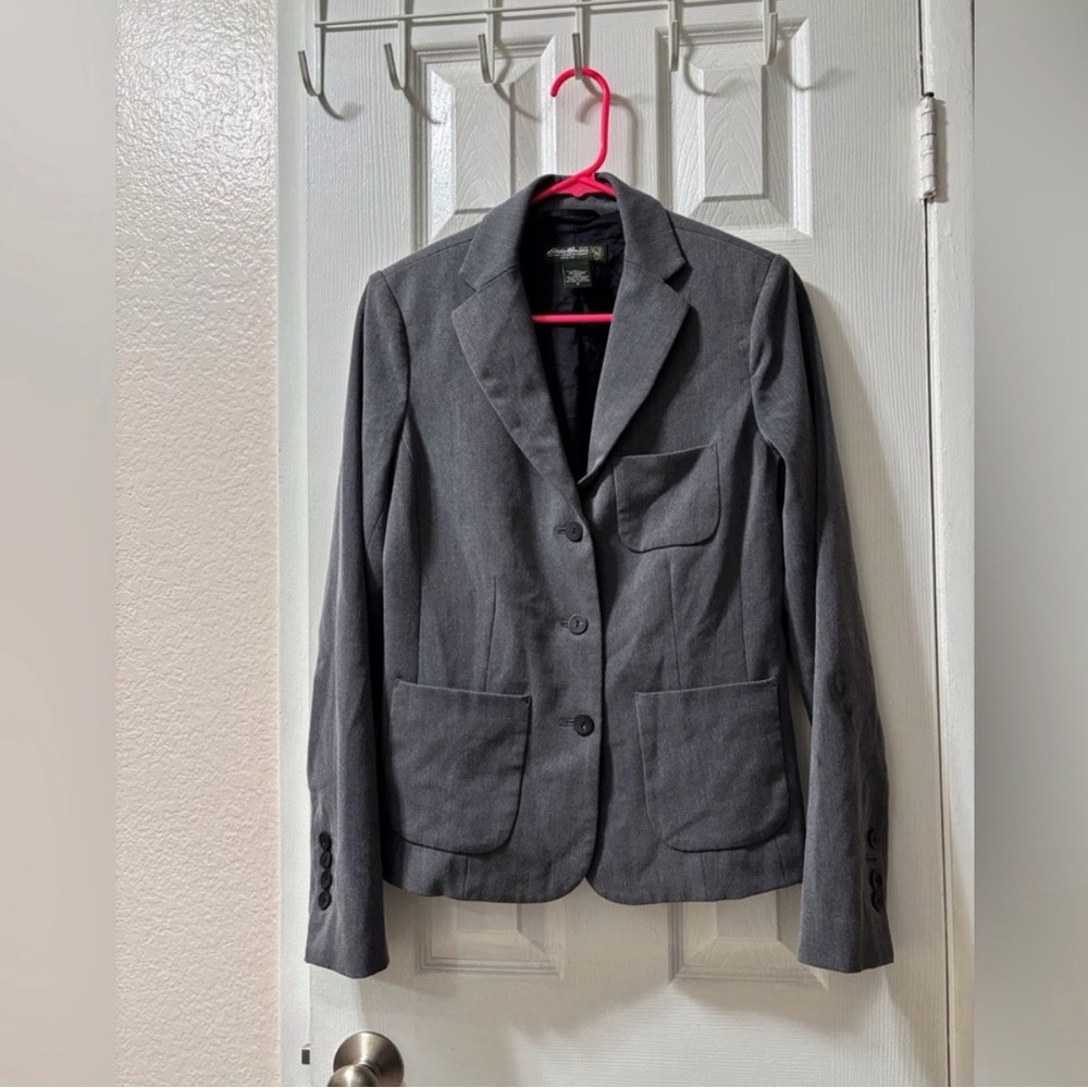 Eddie Bauer Women’s Size 8 Charcoal Blazer With Pockets
